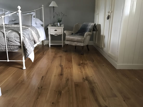 Barn oak floor in situ